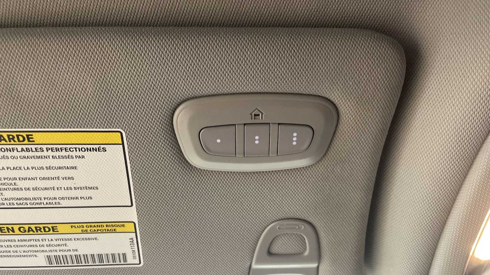 Thumbnail: 2022 Jeep Compass - 22