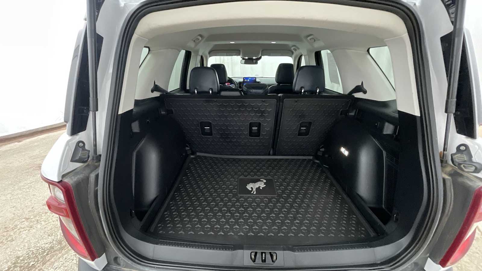 Thumbnail: 2021 Ford Bronco Sport - 27