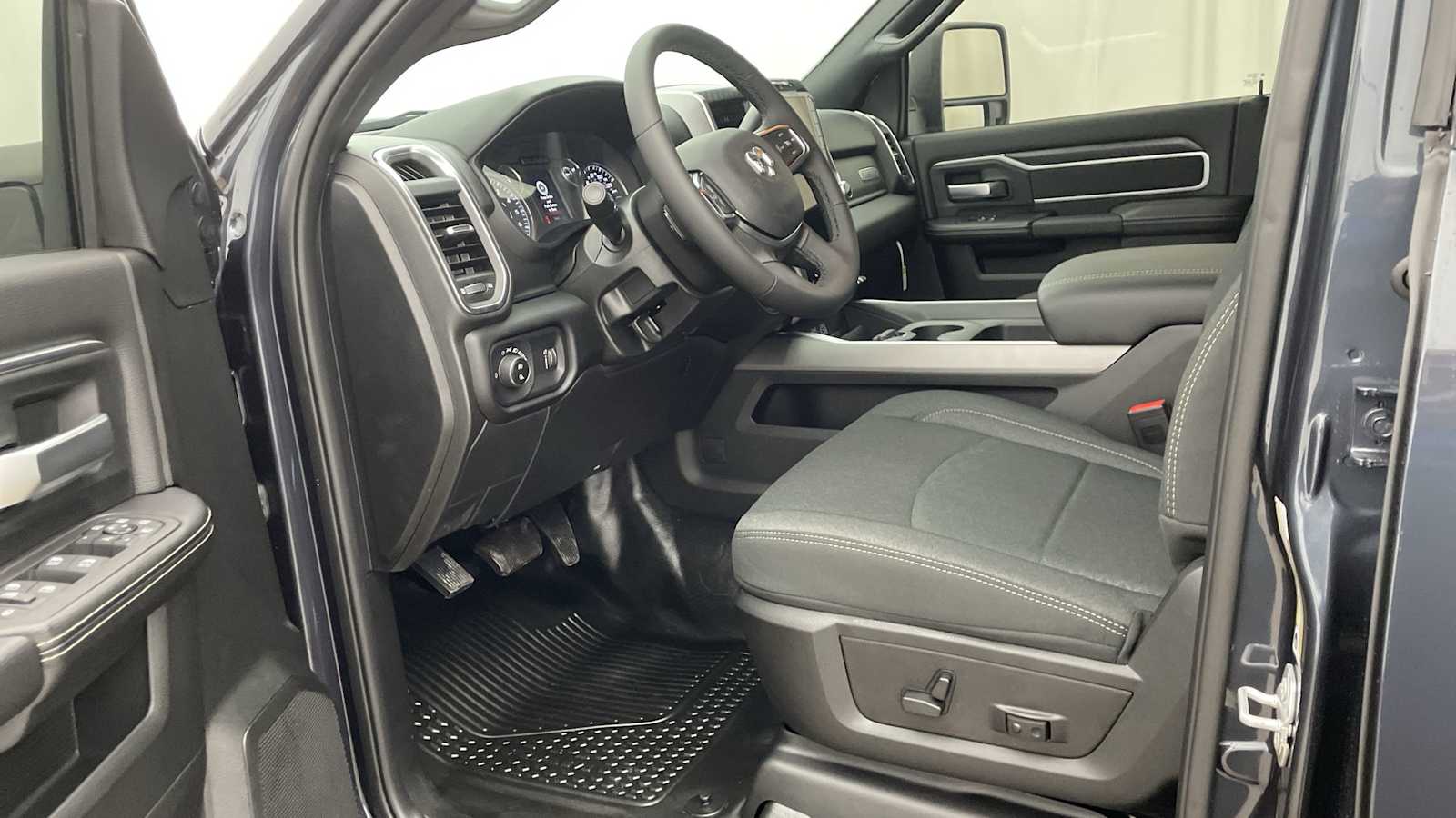 Thumbnail: 2026 RAM 2500 - 2