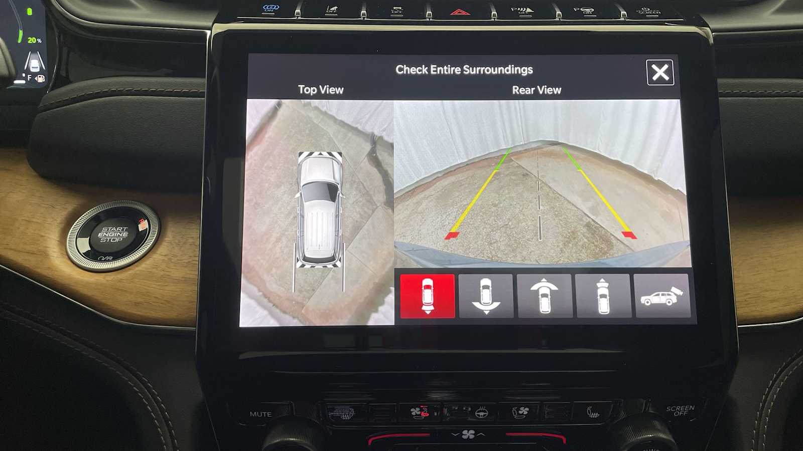 Thumbnail: 2023 Jeep Grand Cherokee - 5