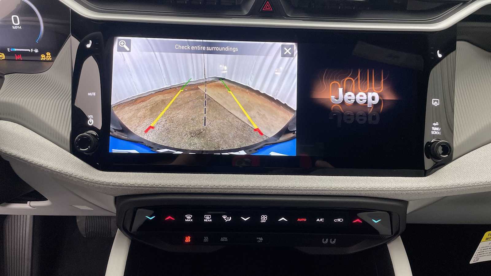 Thumbnail: 2026 Jeep Cherokee - 4