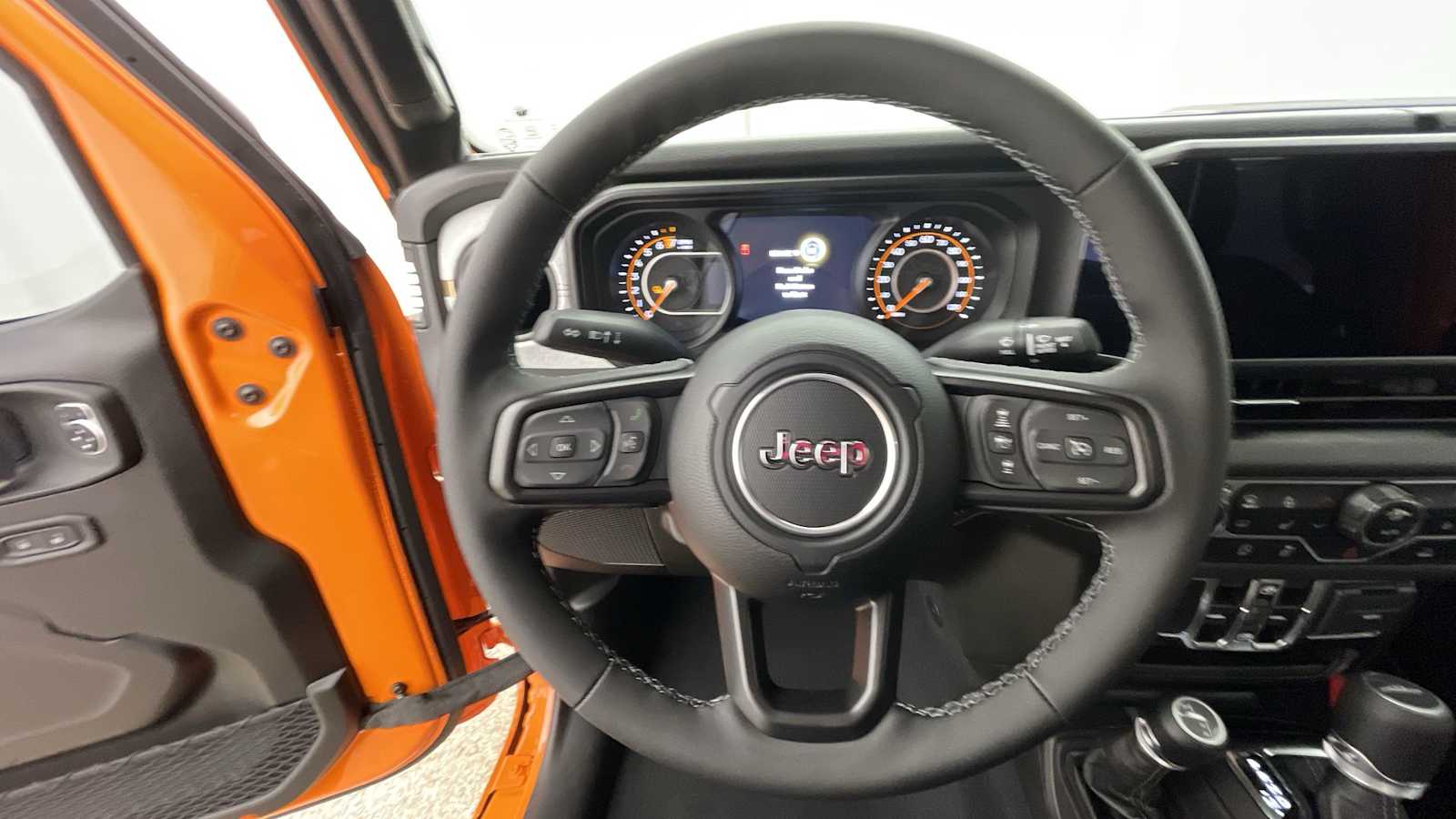 Thumbnail: 2025 Jeep Gladiator - 13