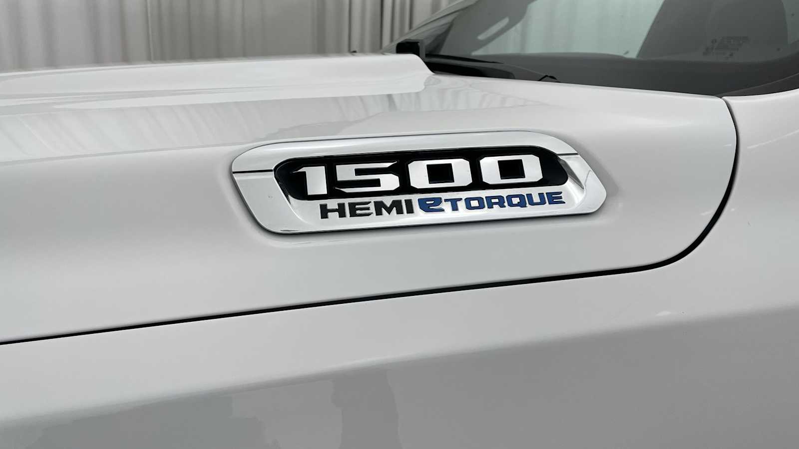 Thumbnail: 2023 RAM 1500 - 38