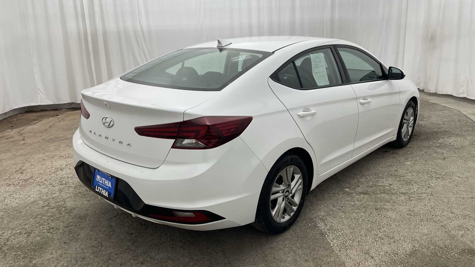 Thumbnail: 2020 Hyundai Elantra - 29