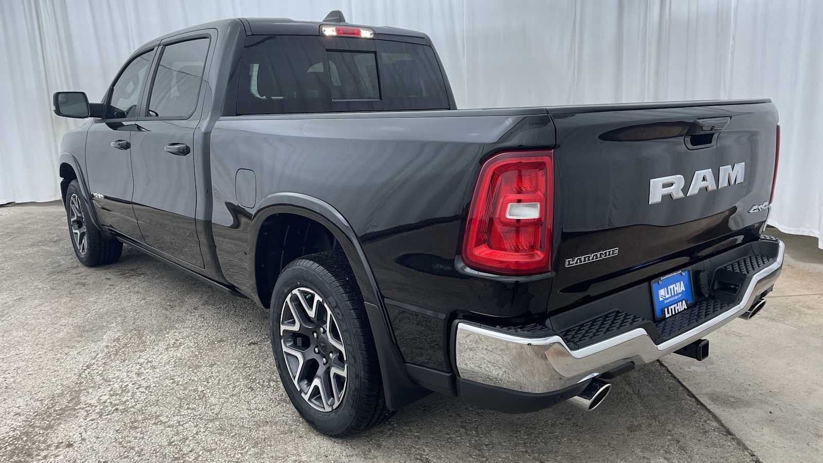 Thumbnail: 2026 RAM 1500 - 35