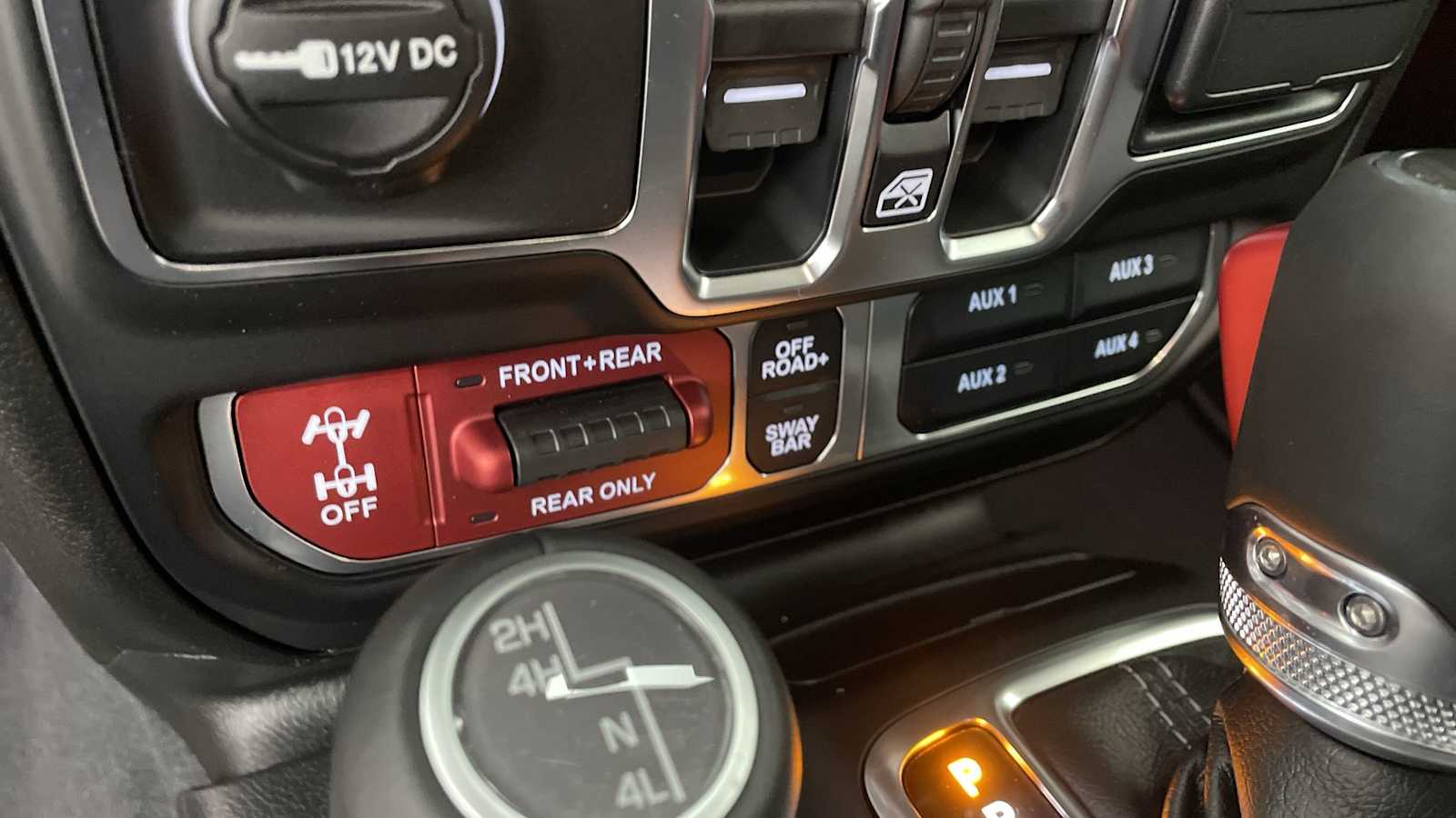 Thumbnail: 2026 Jeep Wrangler - 25