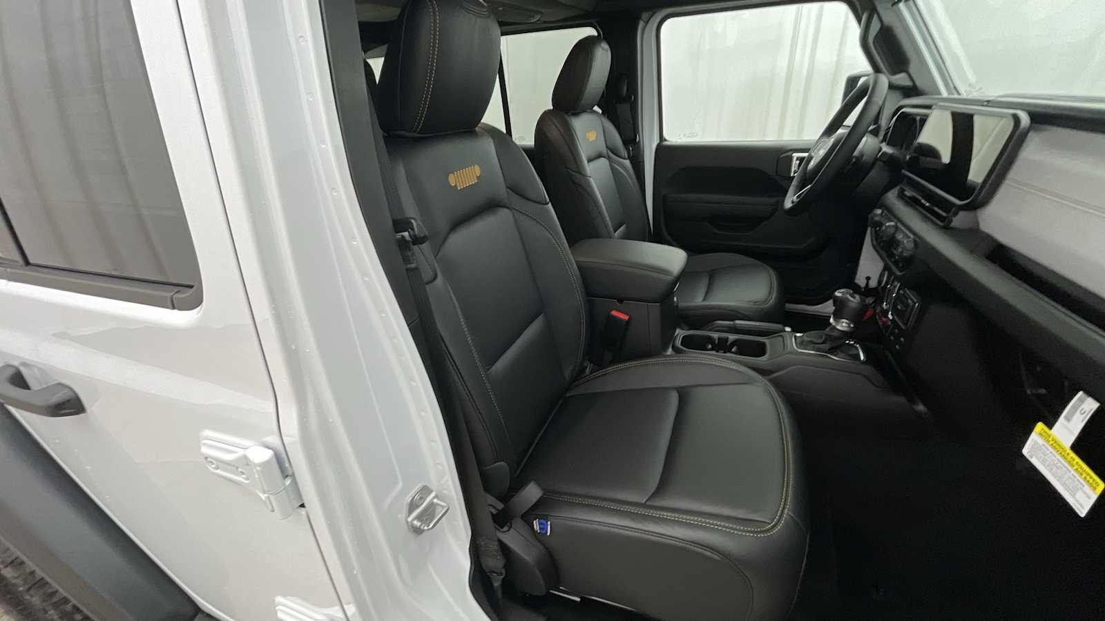 Thumbnail: 2026 Jeep Wrangler - 11