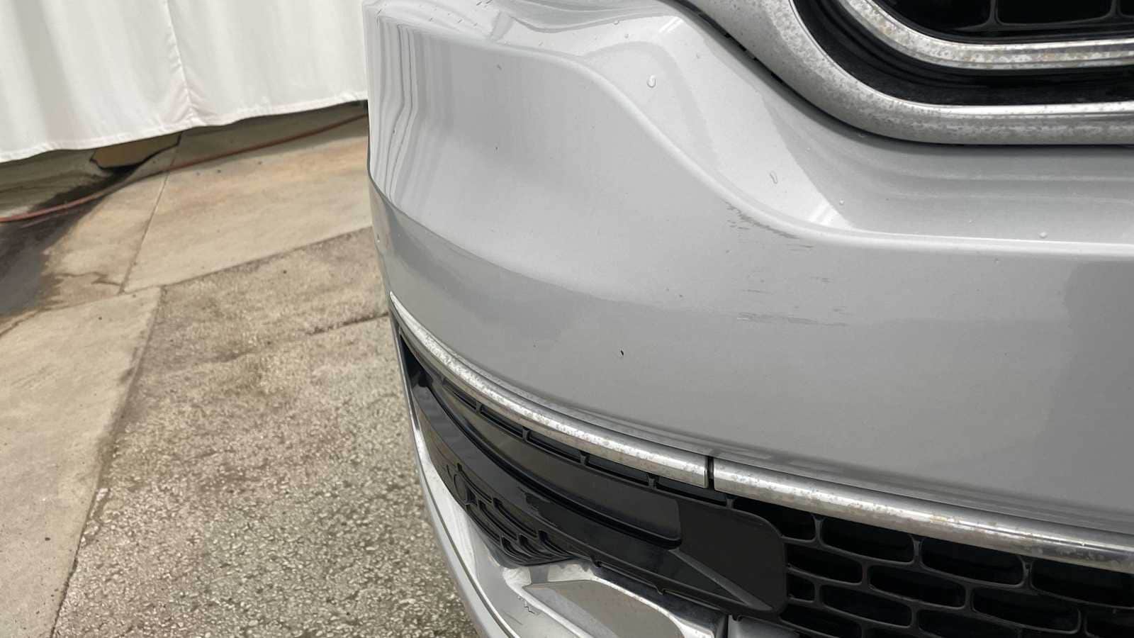 Thumbnail: 2022 Jeep Wagoneer - 42