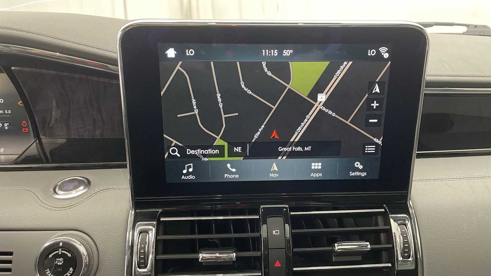 Thumbnail: 2018 Lincoln Navigator L - 4