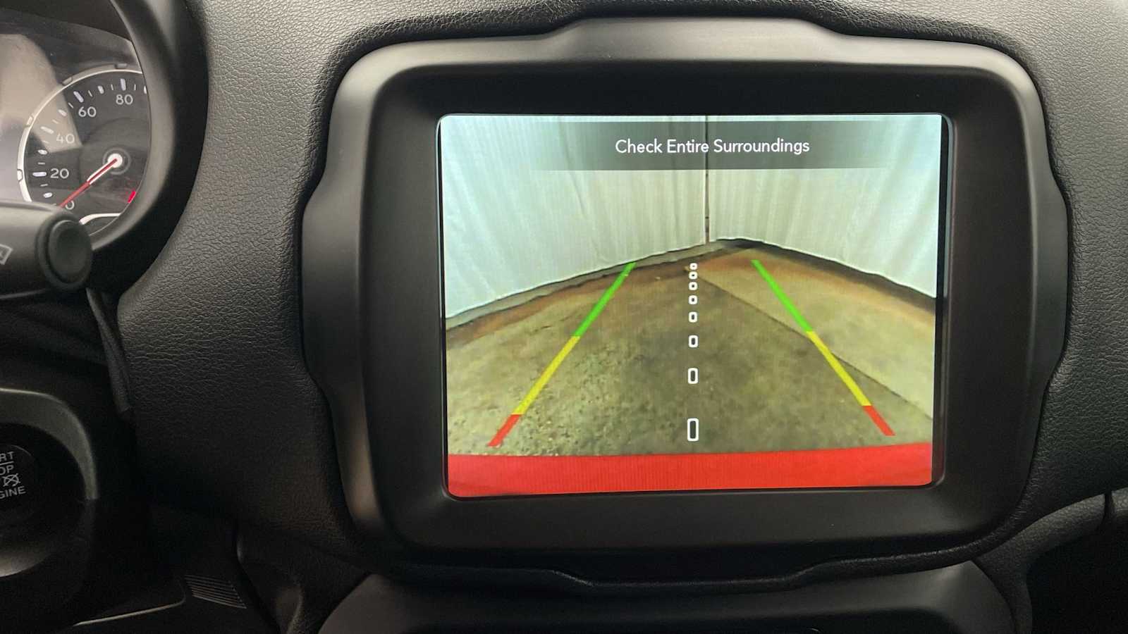 Thumbnail: 2022 Jeep Renegade - 5