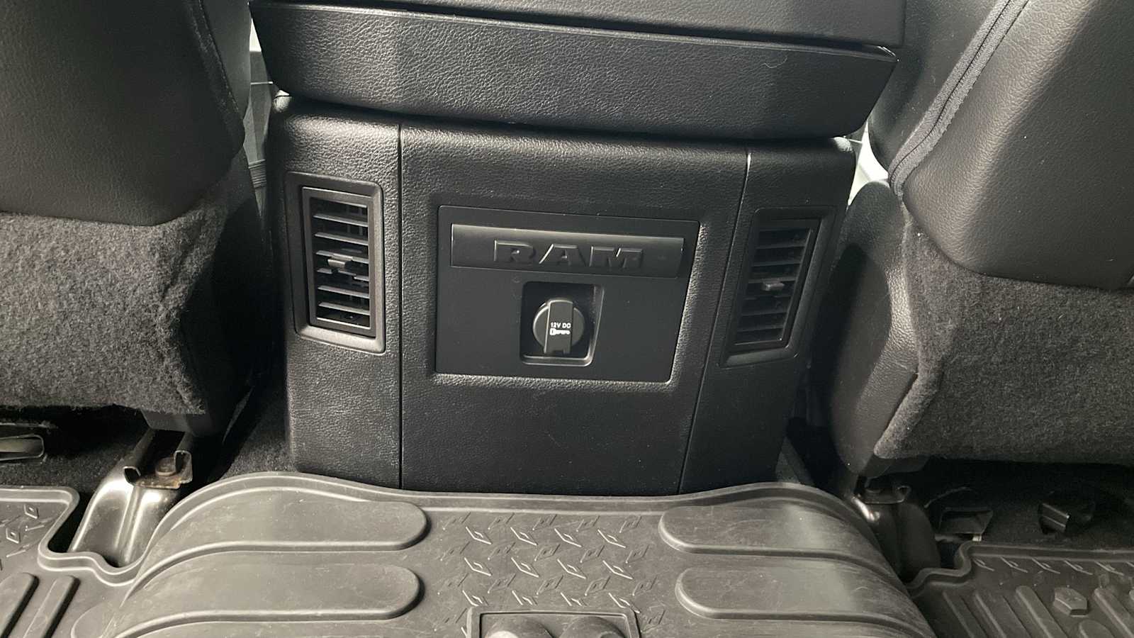 Thumbnail: 2013 RAM 1500 - 25