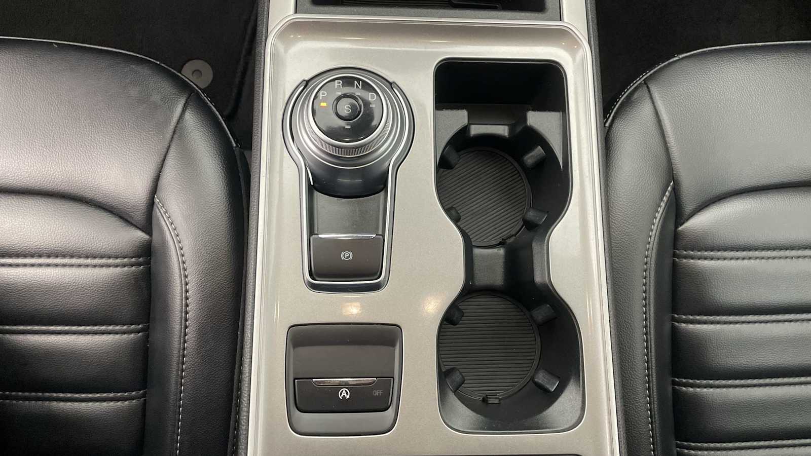 Thumbnail: 2024 Ford Edge - 19