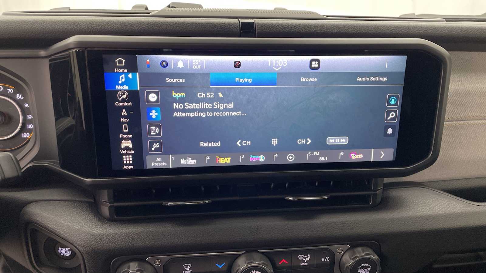 Thumbnail: 2026 Jeep Gladiator - 19