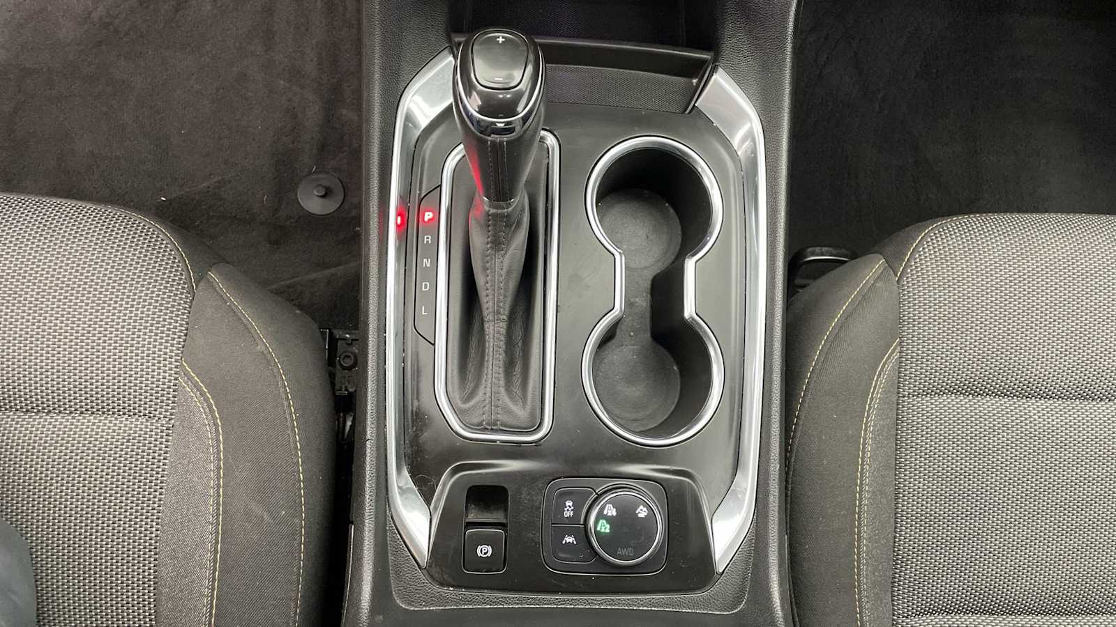 Thumbnail: 2020 Chevrolet Traverse - 20