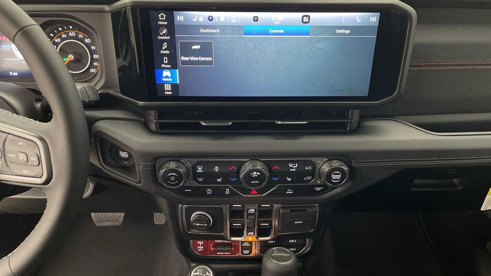 Thumbnail: 2025 Jeep Gladiator - 17