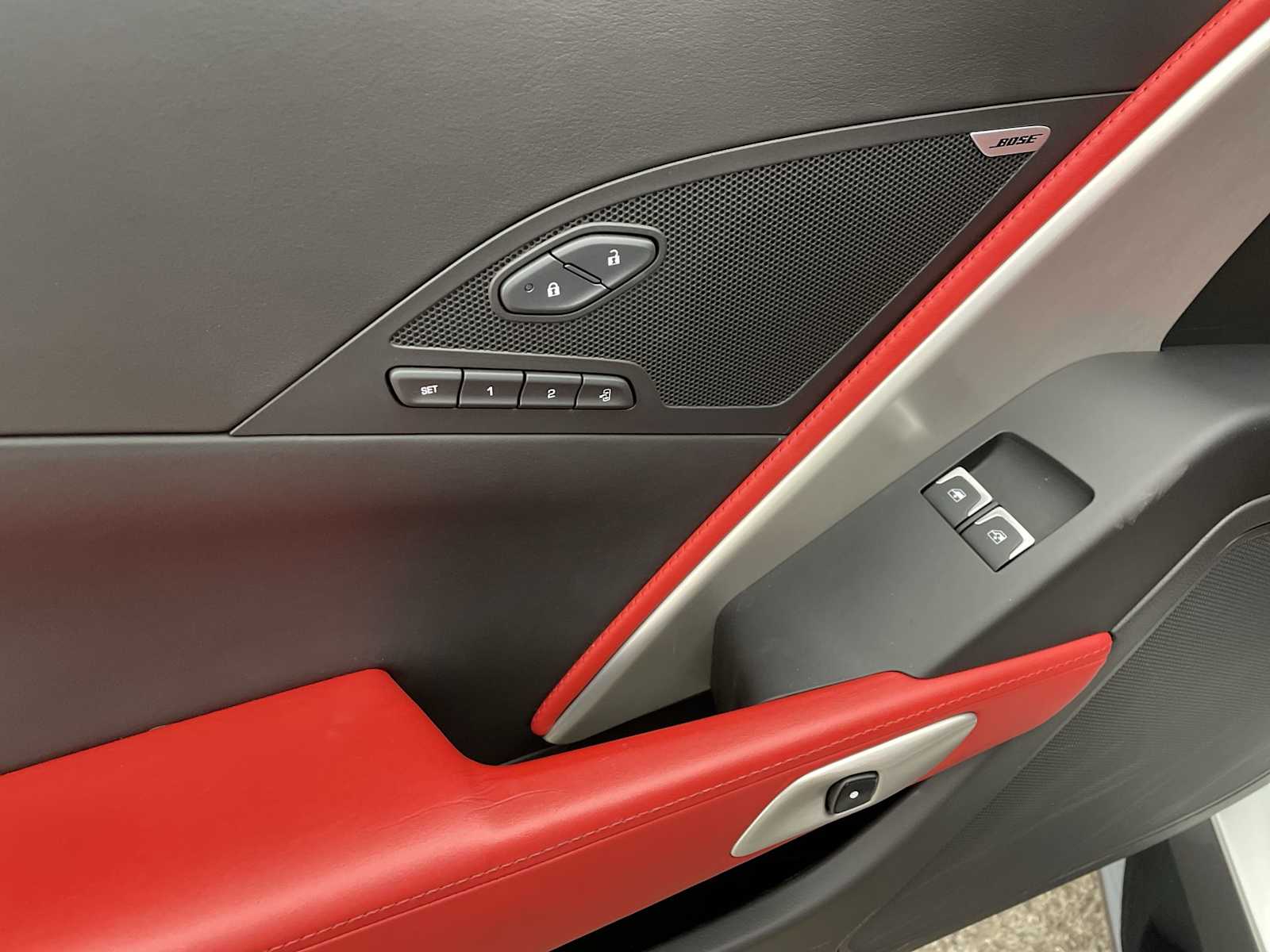 Thumbnail: 2014 Chevrolet Corvette - 6