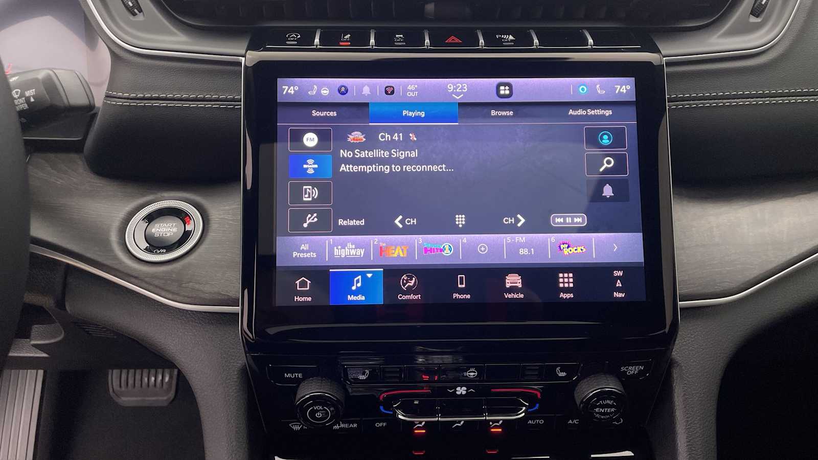 Thumbnail: 2025 Jeep Grand Cherokee - 21