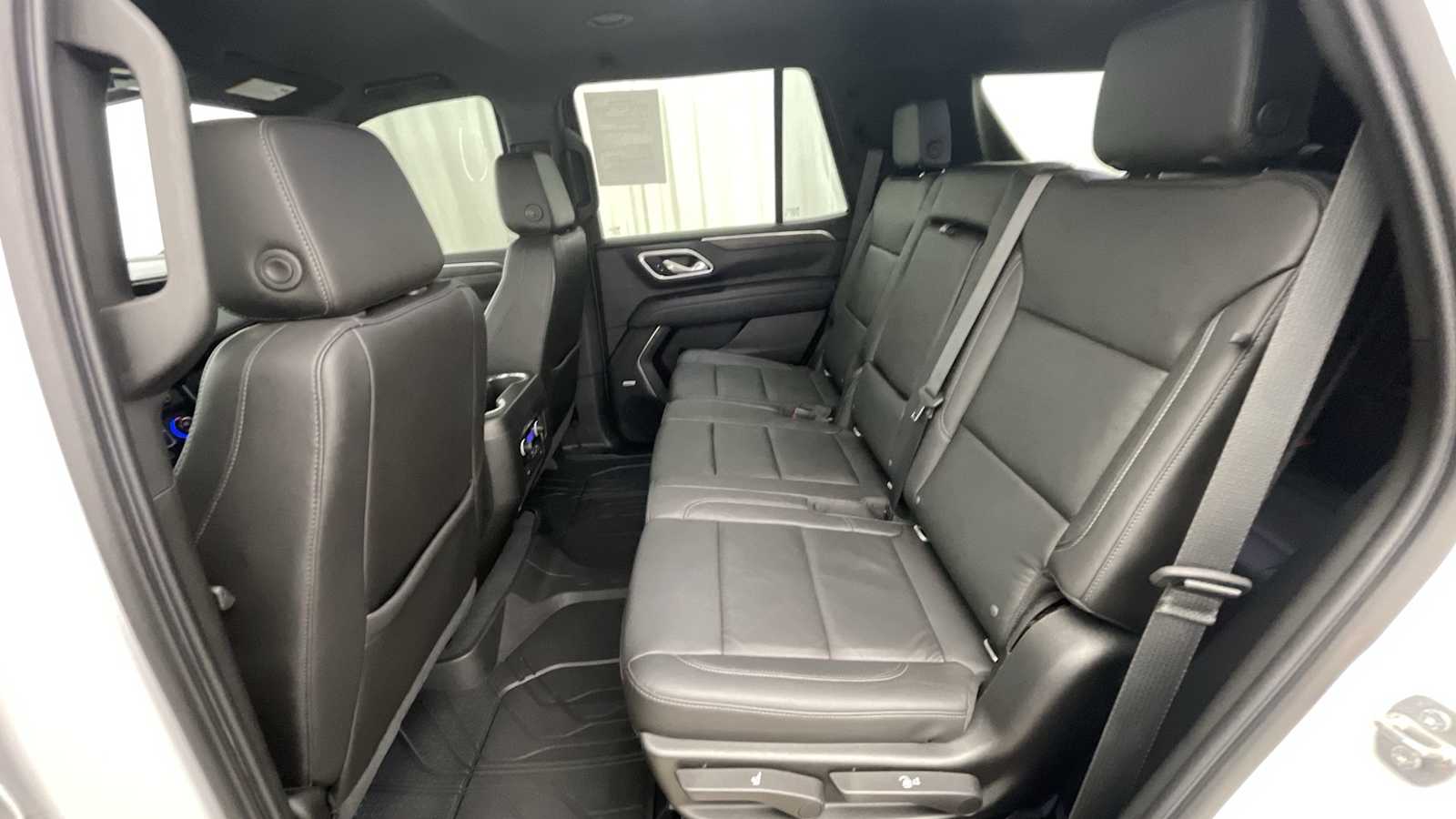 Thumbnail: 2021 Chevrolet Tahoe - 8