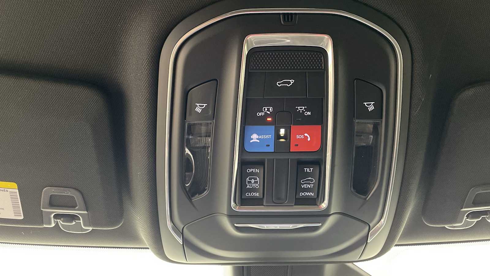 Thumbnail: 2026 Jeep Grand Cherokee - 24