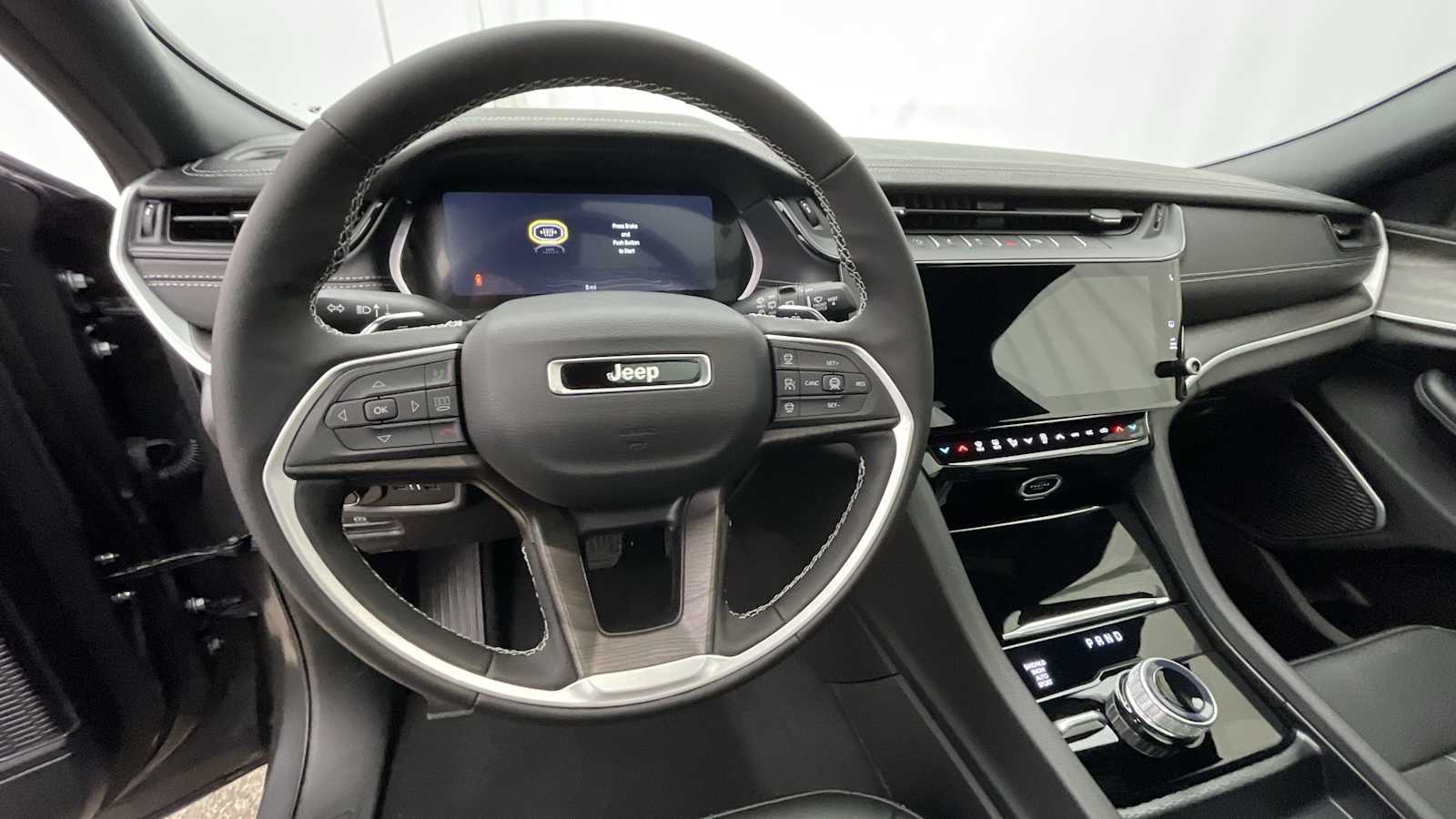 Thumbnail: 2026 Jeep Grand Cherokee - 3