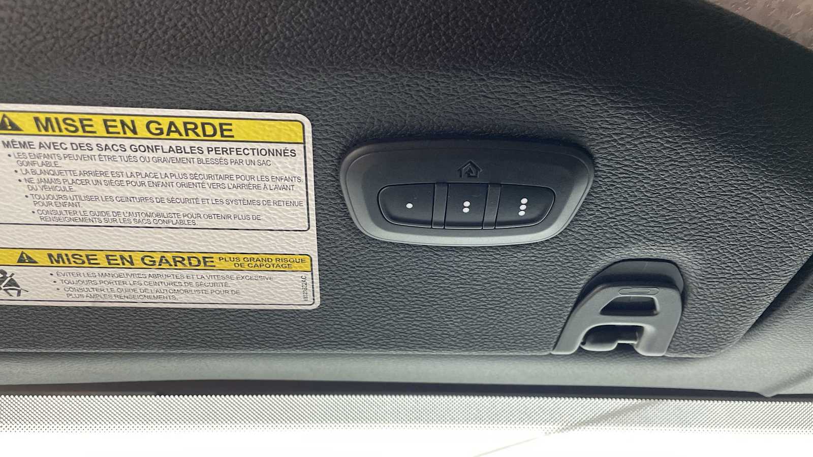 Thumbnail: 2020 Jeep Wrangler - 25