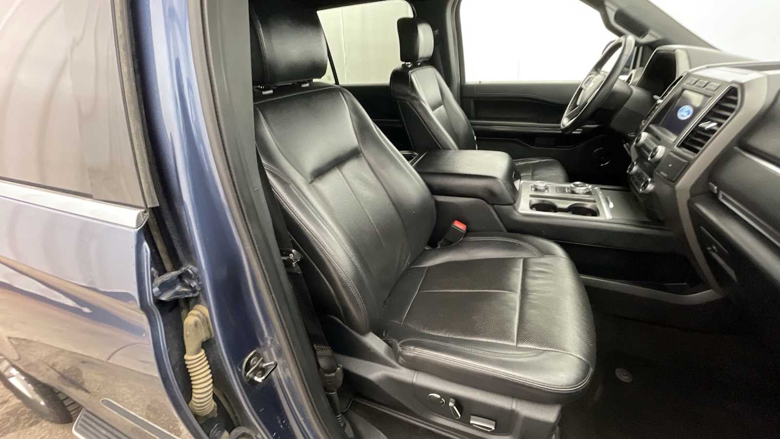 Thumbnail: 2019 Ford Expedition MAX - 12