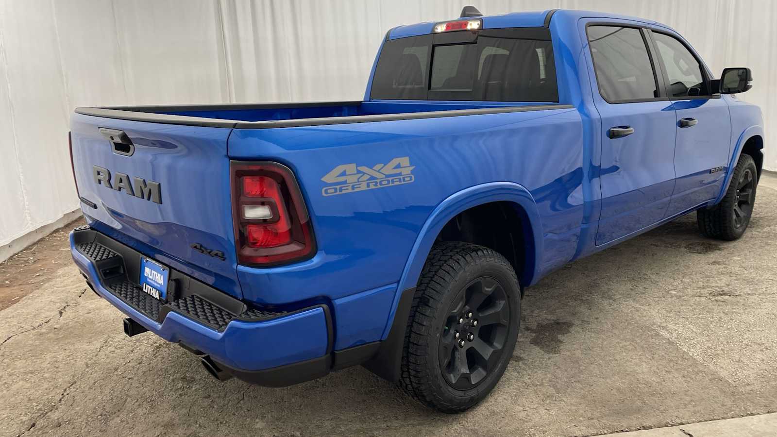 Thumbnail: 2026 RAM 1500 - 32