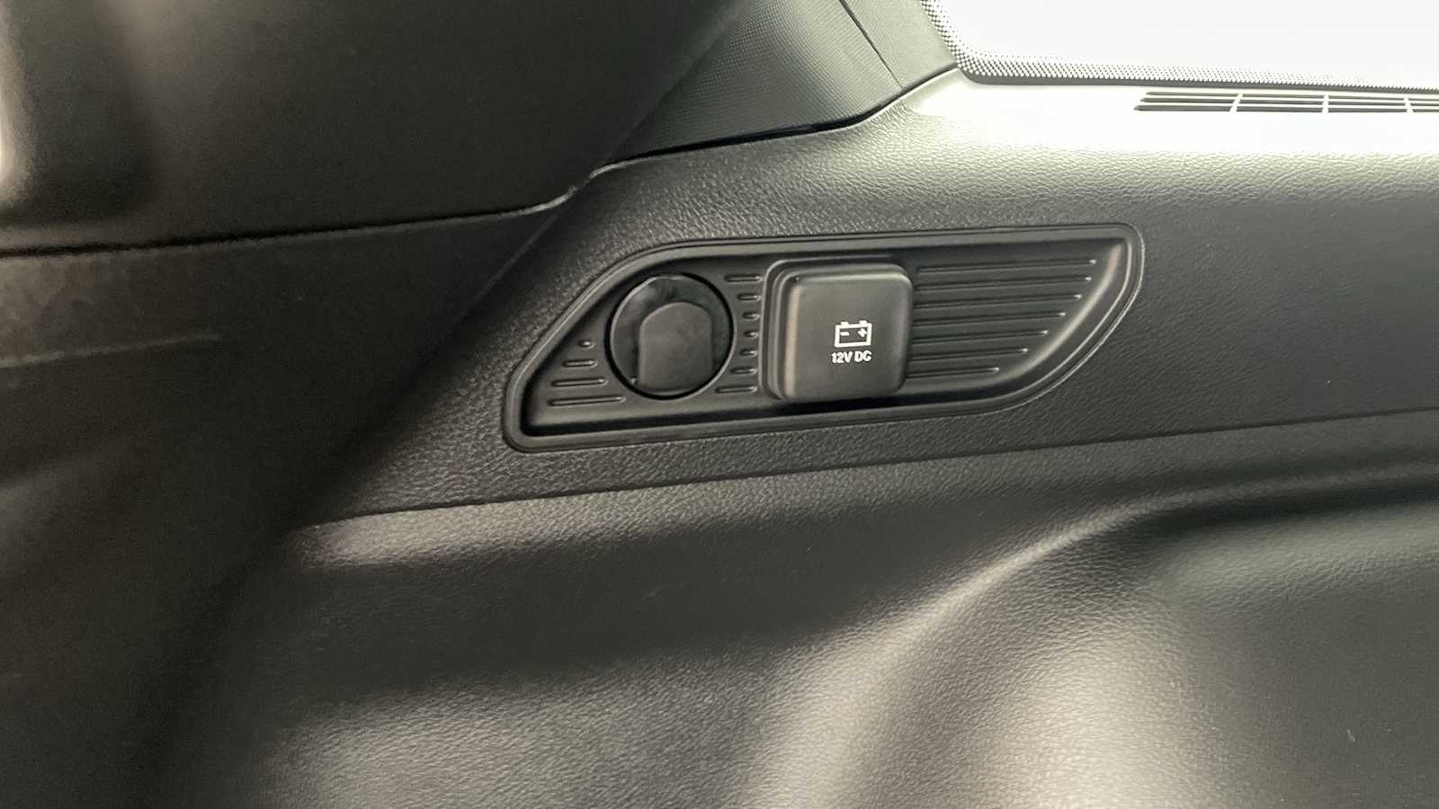 Thumbnail: 2025 Jeep Grand Cherokee - 29