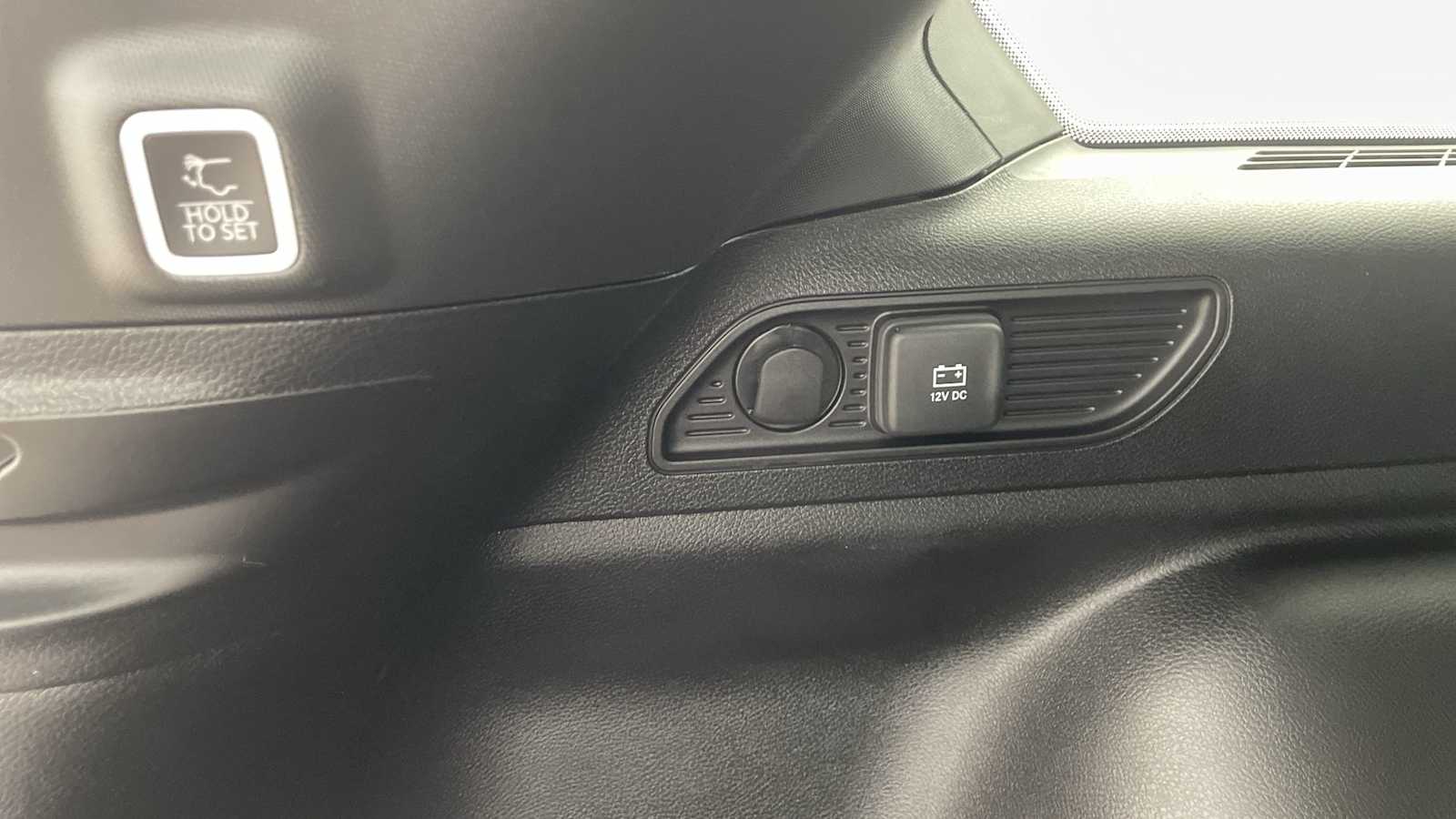 Thumbnail: 2025 Jeep Grand Cherokee - 26