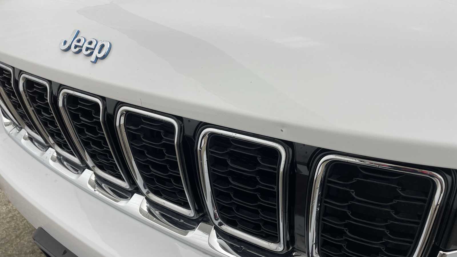 Thumbnail: 2023 Jeep Grand Cherokee - 45