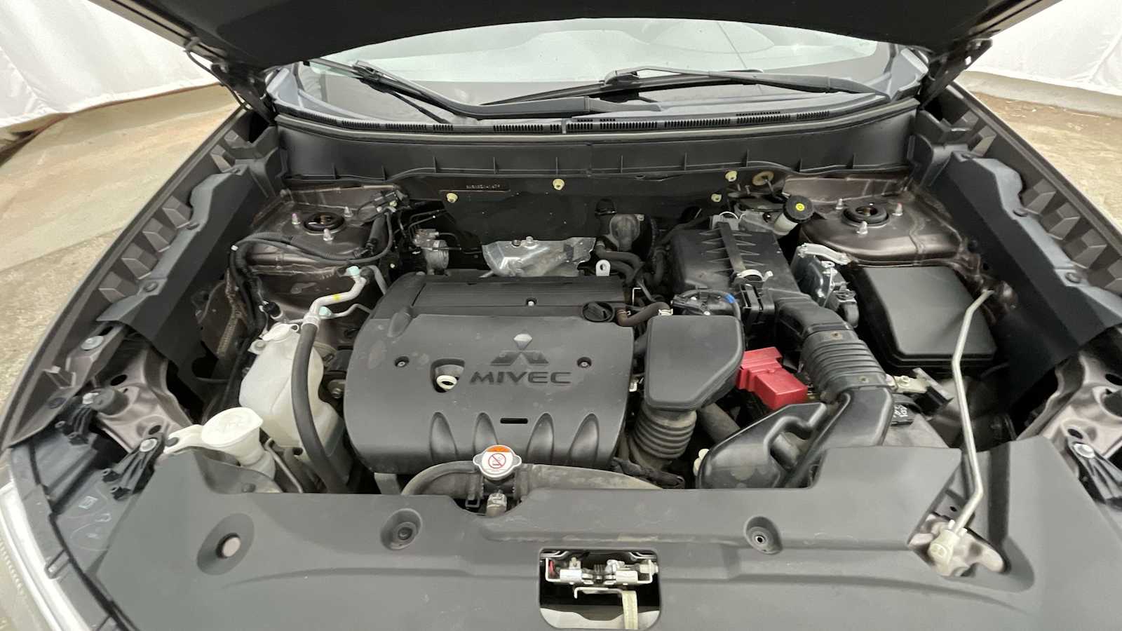 Thumbnail: 2016 Mitsubishi Outlander Sport - 23