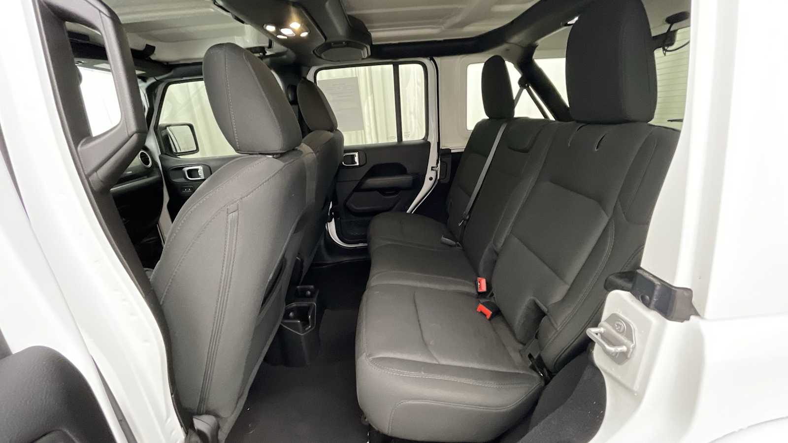 Thumbnail: 2020 Jeep Wrangler - 10