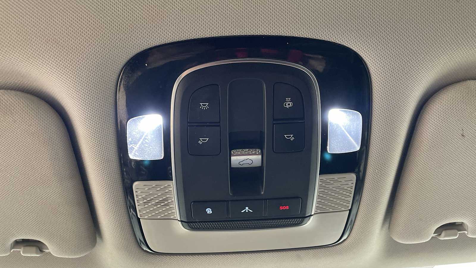 Thumbnail: 2022 Hyundai Palisade - 24