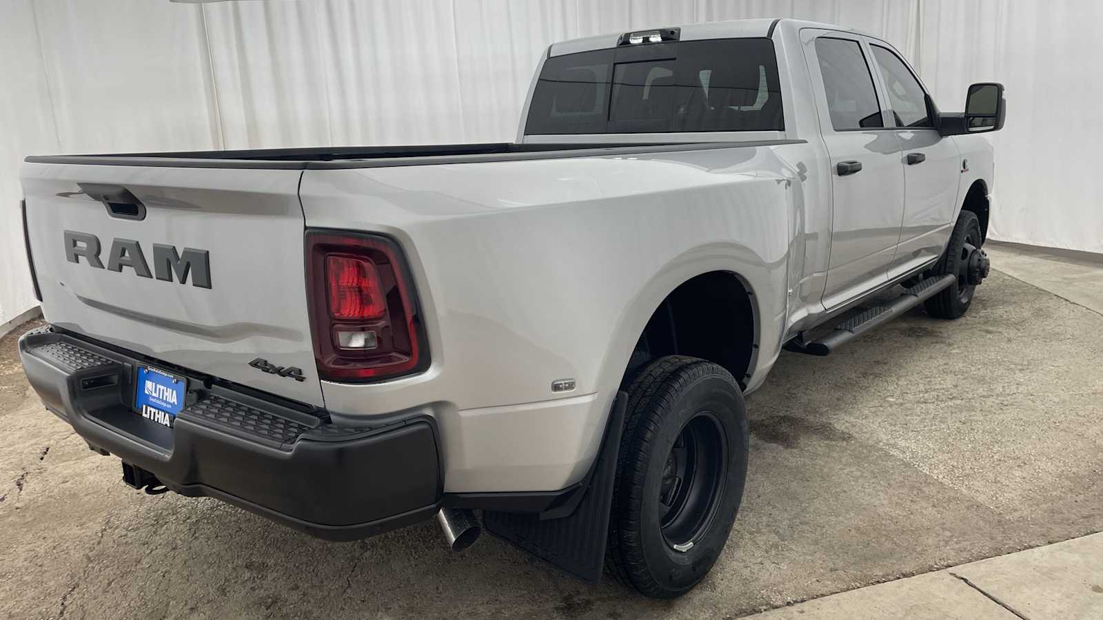 Thumbnail: 2026 RAM 3500 - 32