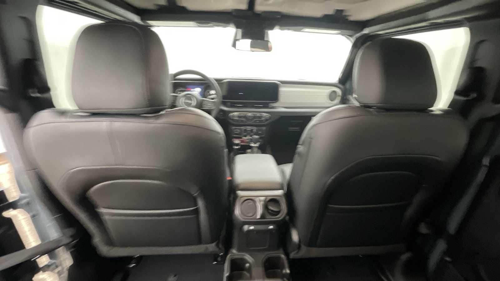 Thumbnail: 2026 Jeep Wrangler - 7