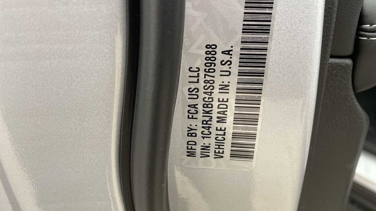 Thumbnail: 2025 Jeep Grand Cherokee - 32