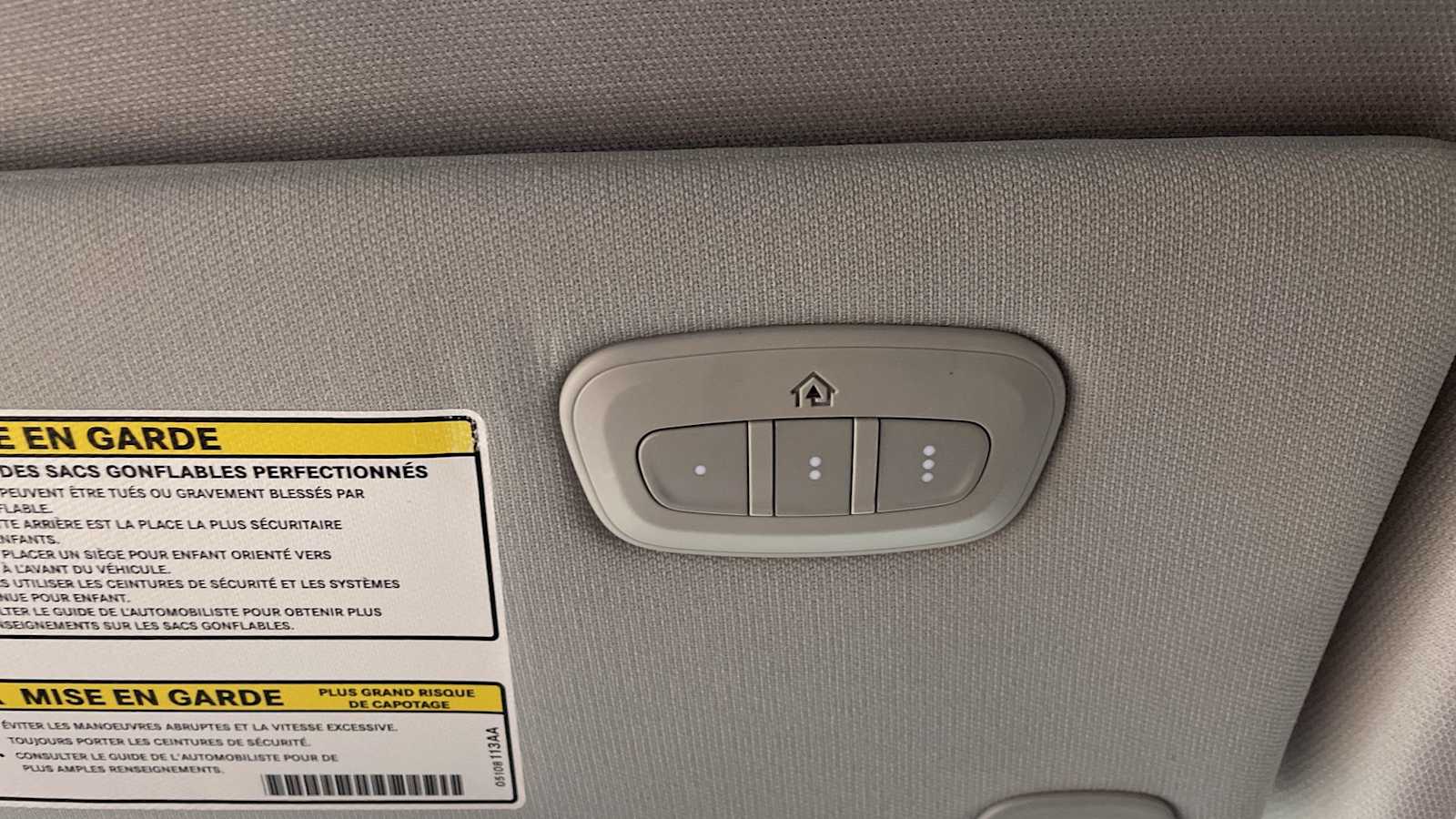 Thumbnail: 2022 Jeep Cherokee - 24