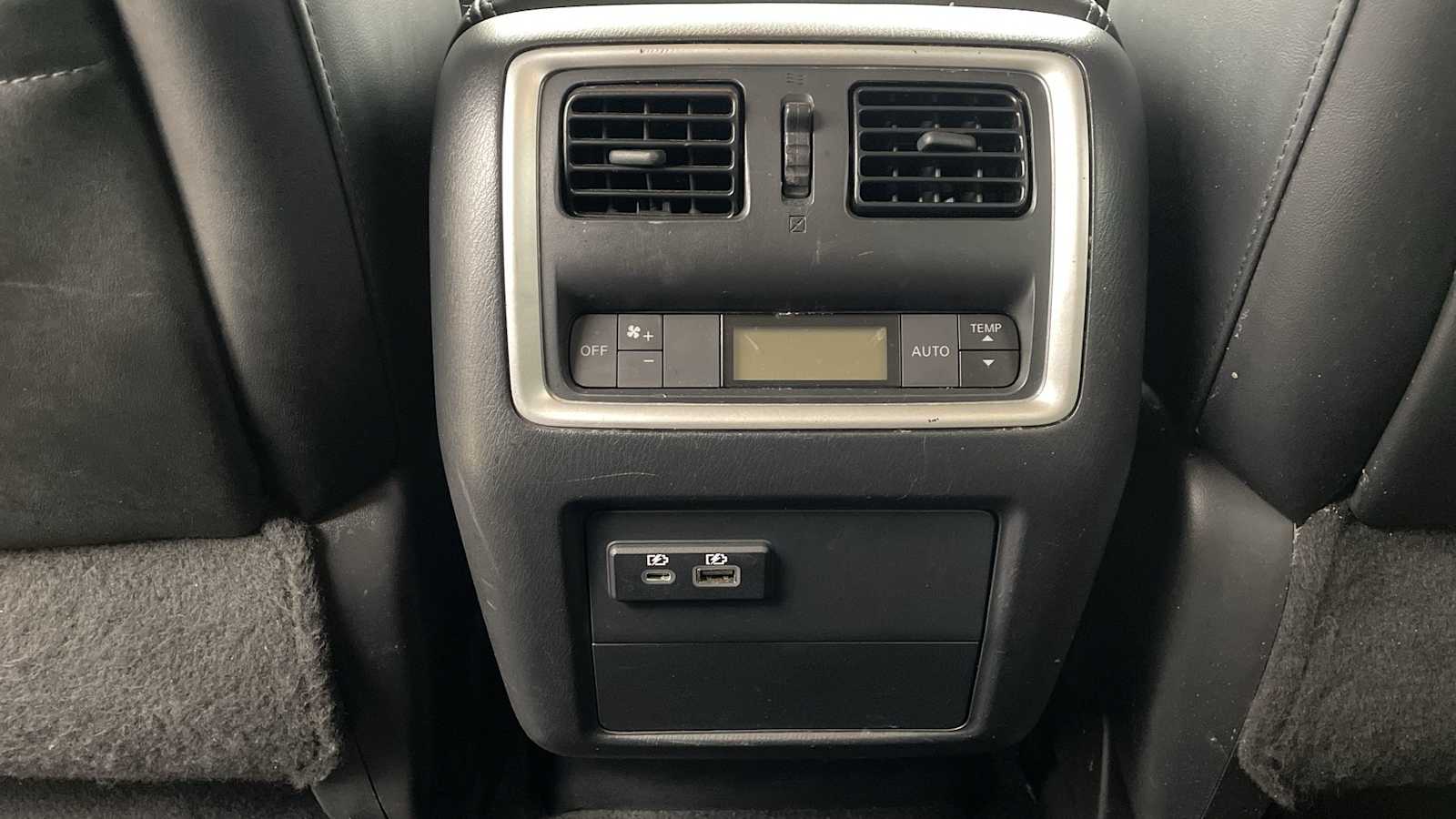 Thumbnail: 2020 INFINITI QX60 - 27