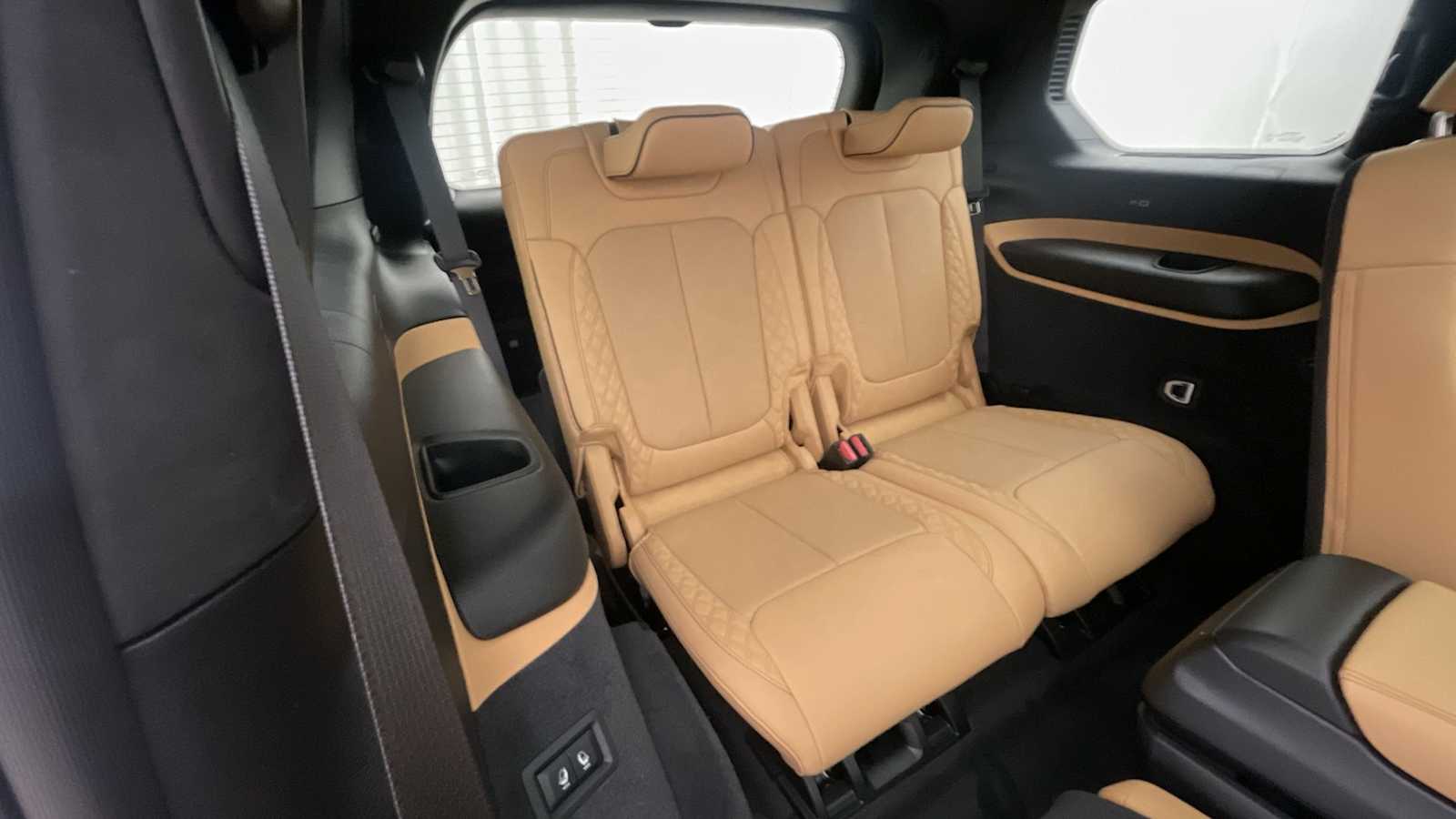 Thumbnail: 2025 Jeep Grand Cherokee - 12