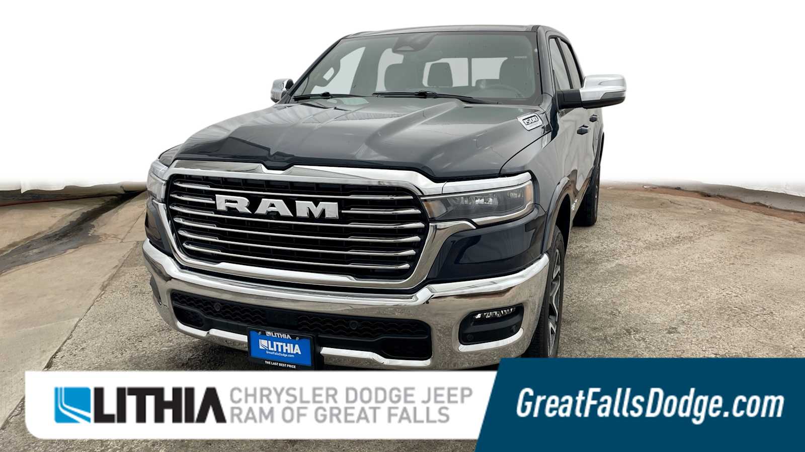 2026 RAM 1500 Laramie 4x4 Crew Cab 5'7's photo