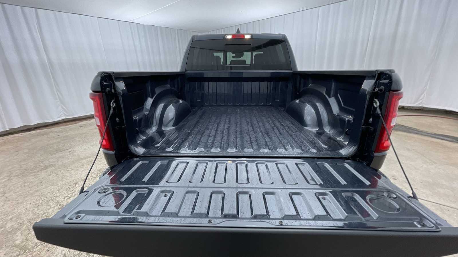 Thumbnail: 2026 RAM 1500 - 27