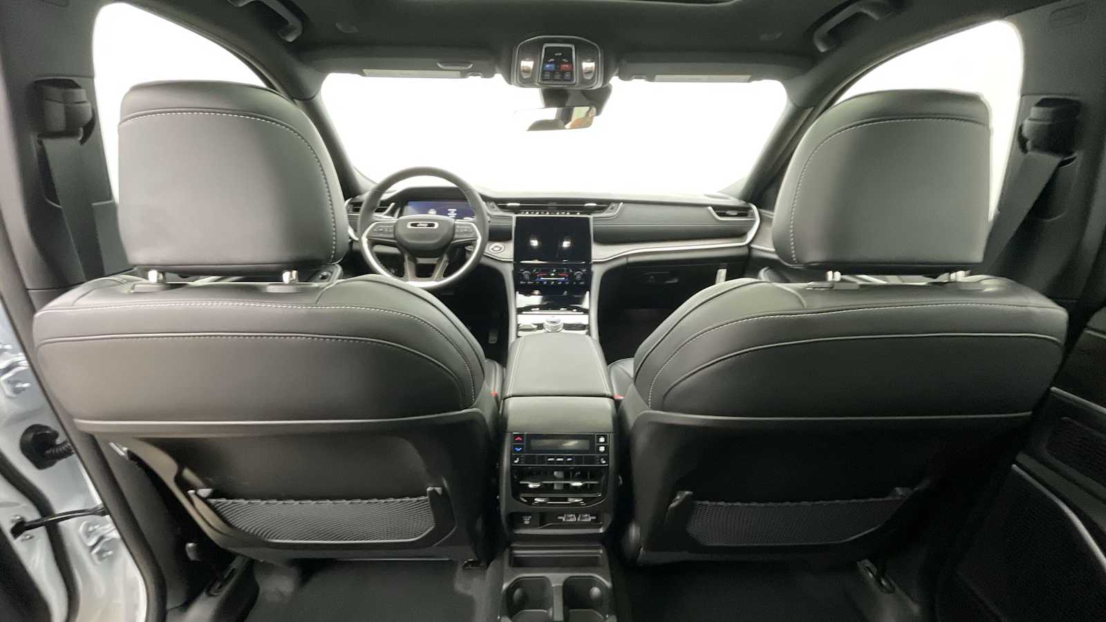 Thumbnail: 2025 Jeep Grand Cherokee - 8