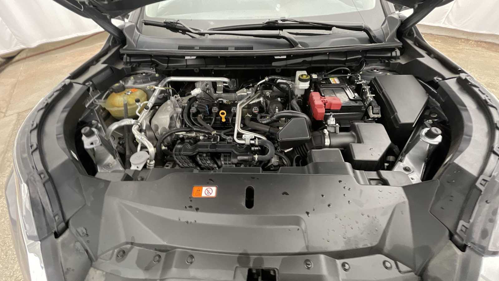 Thumbnail: 2023 Mitsubishi Outlander - 27