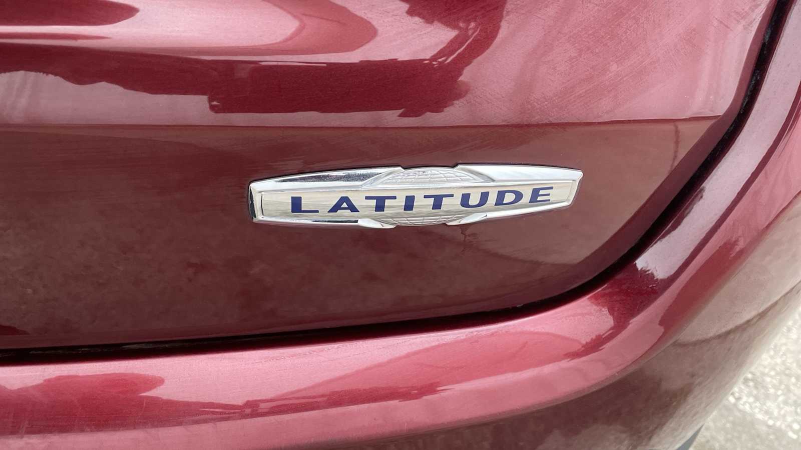 Thumbnail: 2022 Jeep Compass - 25