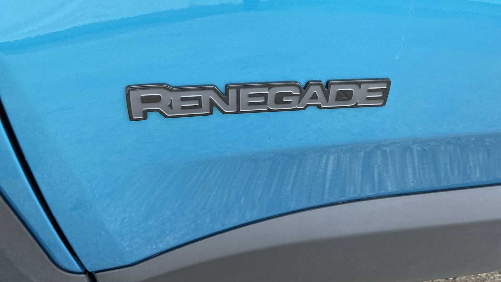 Thumbnail: 2022 Jeep Renegade - 38