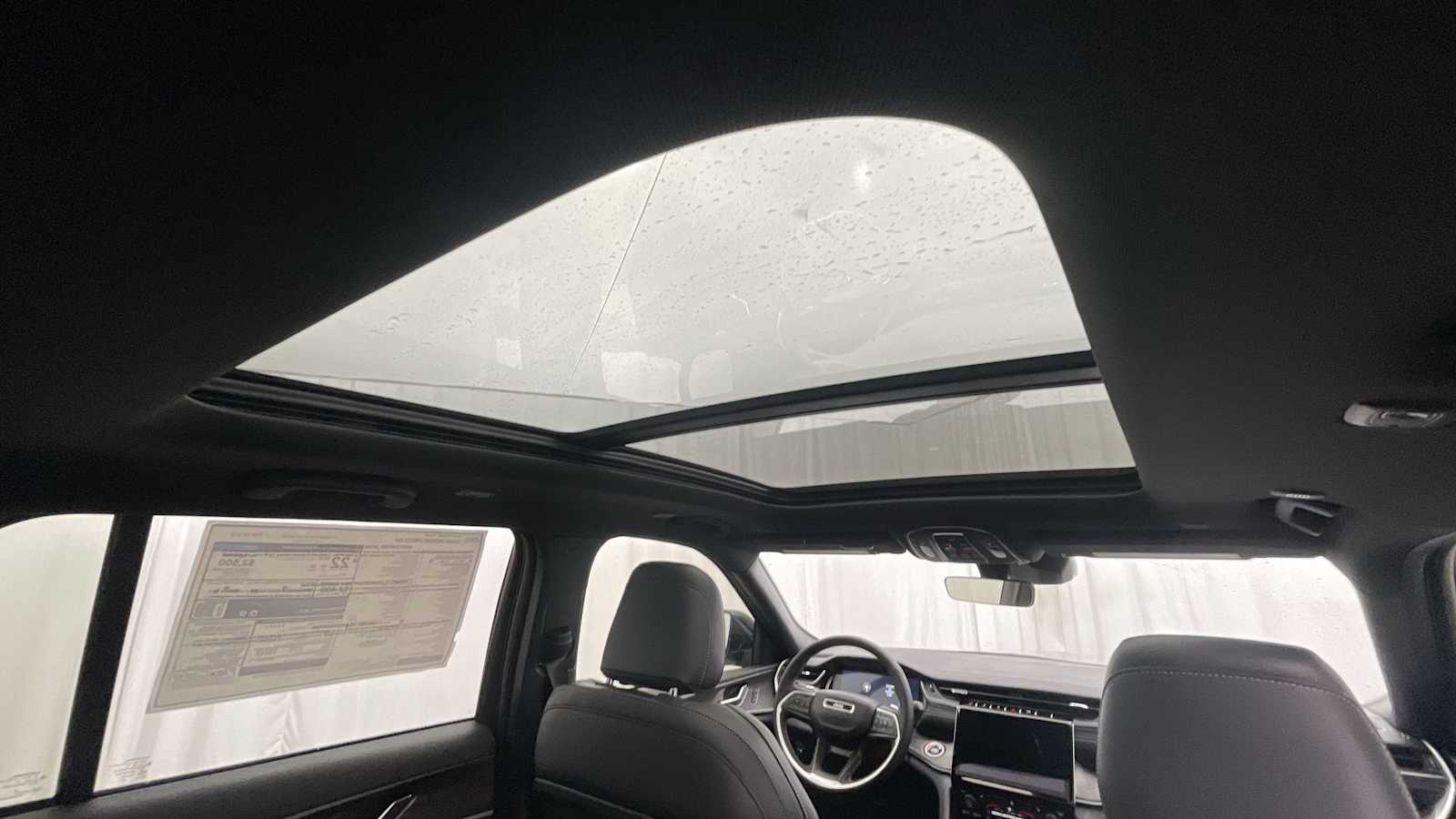 Thumbnail: 2025 Jeep Grand Cherokee - 12