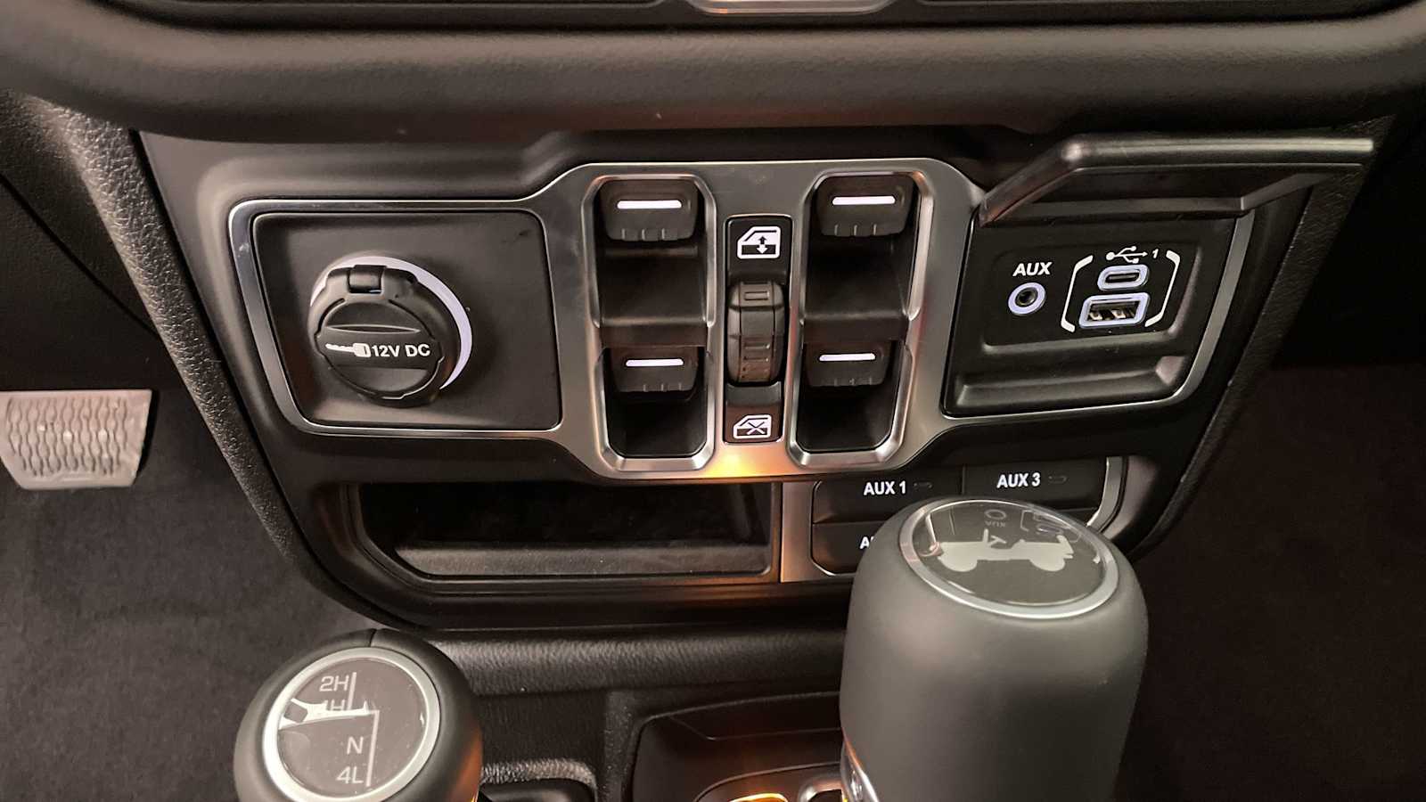 Thumbnail: 2026 Jeep Wrangler - 20