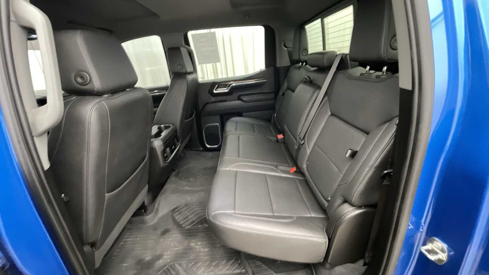 Thumbnail: 2023 Chevrolet Silverado 1500 - 9