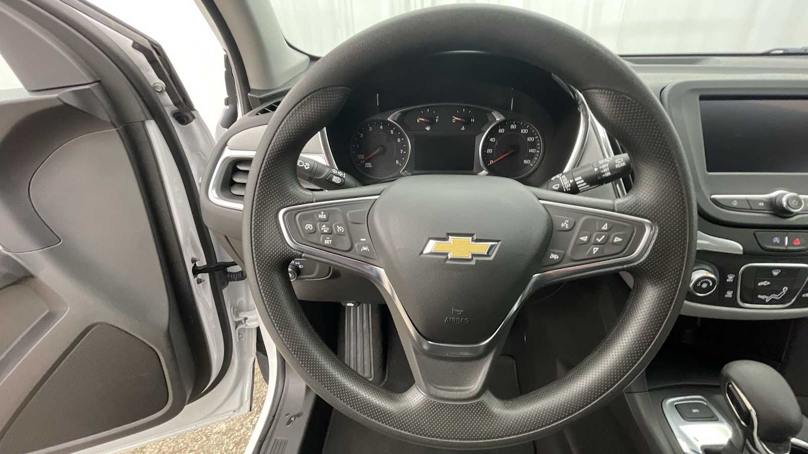 Thumbnail: 2024 Chevrolet Equinox - 11