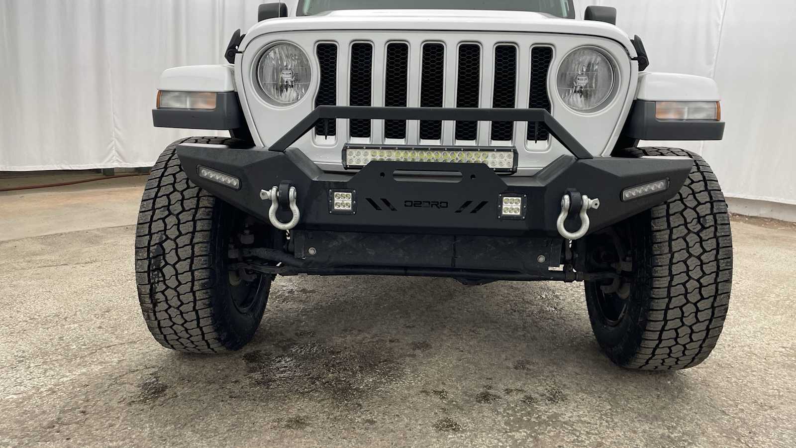 Thumbnail: 2020 Jeep Wrangler - 41